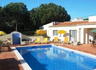 Casa Comprida, Carvoeiro