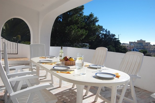 Casa Birgitta lunch Carvoeiro Villa