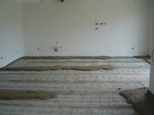Installing underfloor heating Algarve