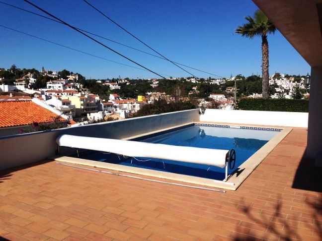 casa-caravela-pool-view